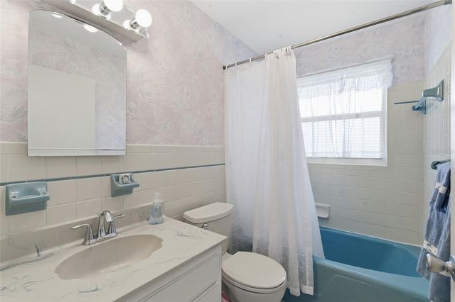 2050 OYSTER CREEK DRIVE, Englewood, FL 34224