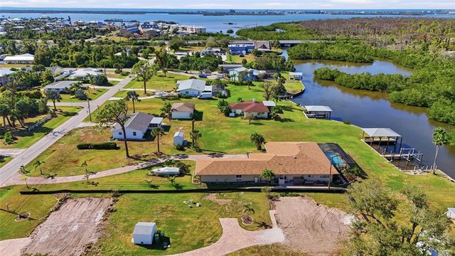 2050 OYSTER CREEK DRIVE, Englewood, FL 34224