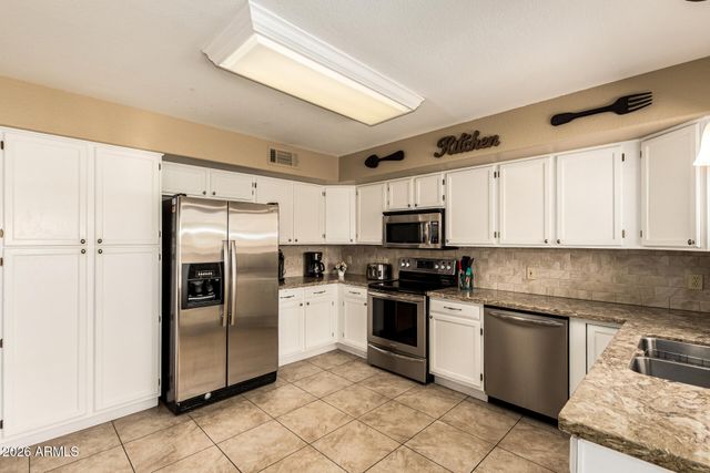 17930 W SAN ALEJANDRO Drive, Goodyear, AZ 85338