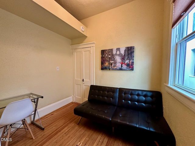 2200 Hope Street, Raleigh, NC 27607