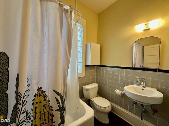 2200 Hope Street, Raleigh, NC 27607