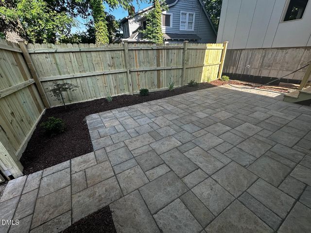 2200 Hope Street, Raleigh, NC 27607