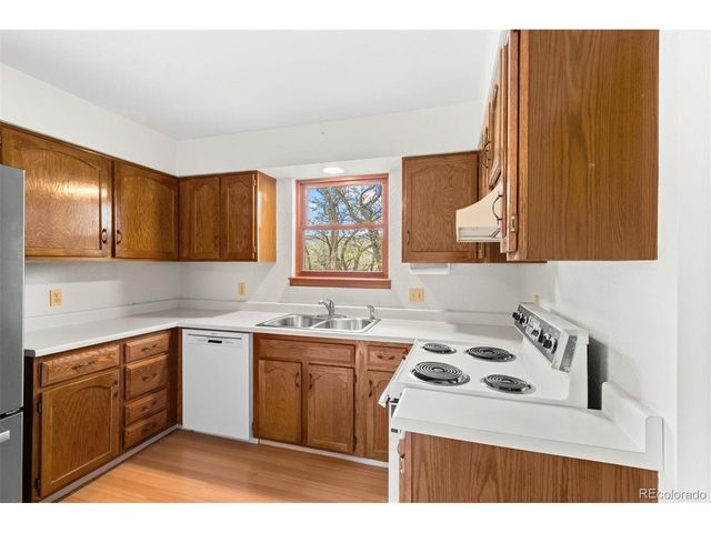 904 Homestake Dr, Golden, CO 80401