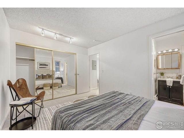 3050 Corona Trl M-107, Boulder, CO 80301