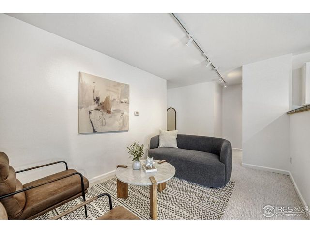 3050 Corona Trl M-107, Boulder, CO 80301