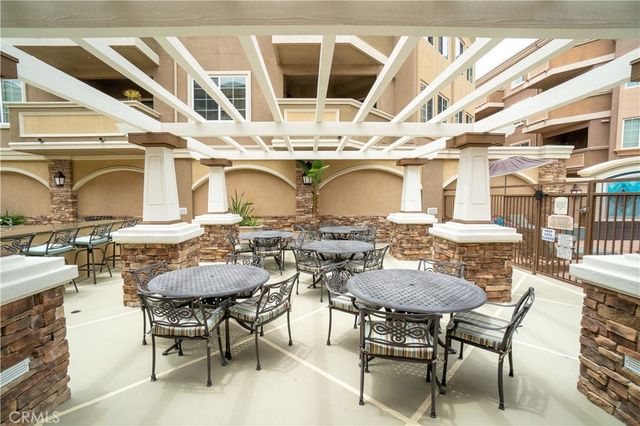 2750 Artesia 355, Redondo Beach, CA 90278