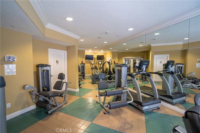 2750 Artesia 355, Redondo Beach, CA 90278