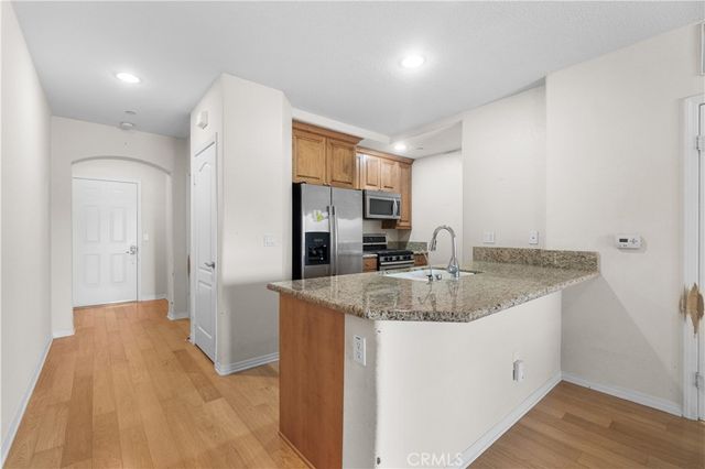 2750 Artesia 355, Redondo Beach, CA 90278