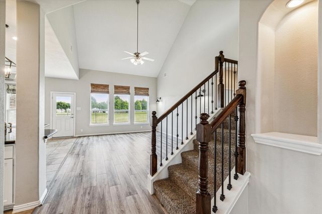244 Lake Estates Drive, Montgomery, TX 77356