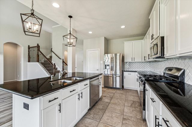 244 Lake Estates Drive, Montgomery, TX 77356