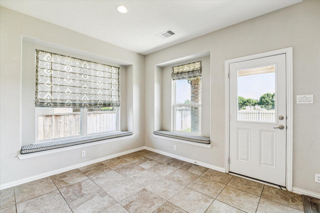 244 Lake Estates Drive, Montgomery, TX 77356
