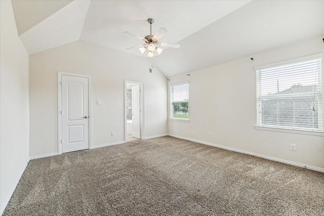 244 Lake Estates Drive, Montgomery, TX 77356