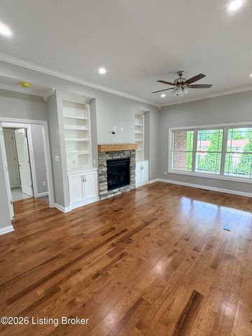 7509 Pavilion Park Rd, Louisville, KY 40214