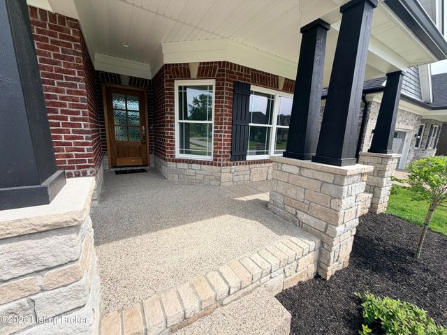 7509 Pavilion Park Rd, Louisville, KY 40214