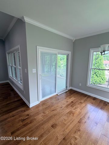 7509 Pavilion Park Rd, Louisville, KY 40214