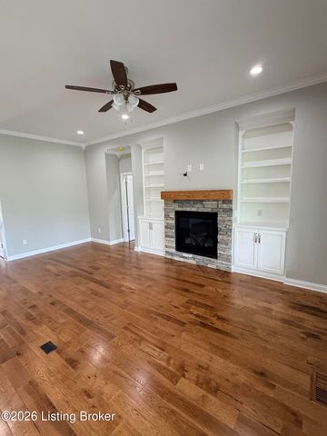 7509 Pavilion Park Rd, Louisville, KY 40214