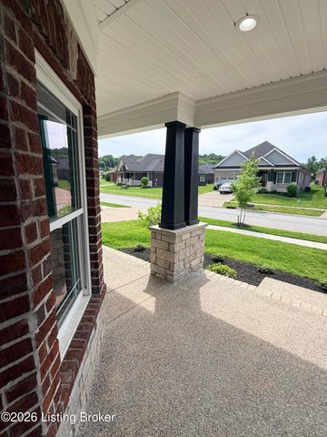 7509 Pavilion Park Rd, Louisville, KY 40214