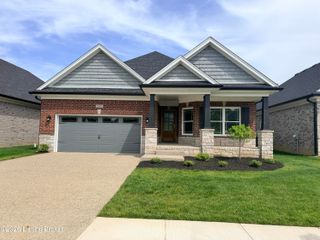 7509 Pavilion Park Rd, Louisville, KY 40214