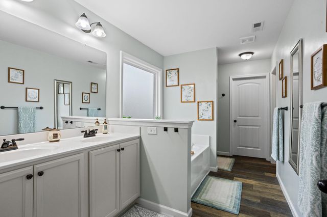 31 Lyman Lake Road, Lyman, SC 29365