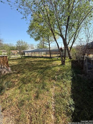 502 Lovera, San Antonio, TX 78212