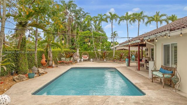 13260 SW 96th St, Miami, FL 33186