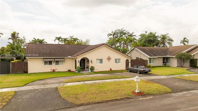 13260 SW 96th St, Miami, FL 33186