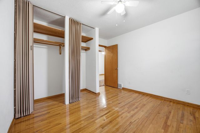 537 Maple Lane, Moorhead, MN 56560