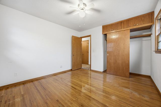 537 Maple Lane, Moorhead, MN 56560