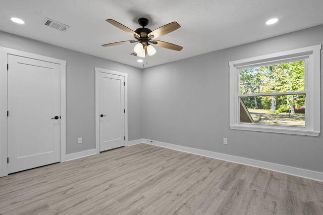 284 Hackberry Street, Trinity, TX 75862