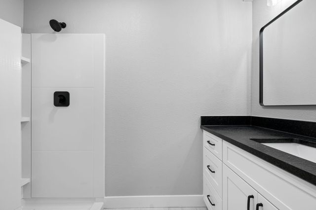 284 Hackberry Street, Trinity, TX 75862