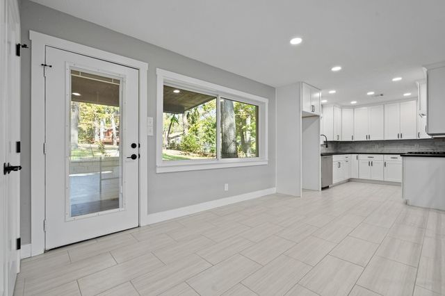 284 Hackberry Street, Trinity, TX 75862