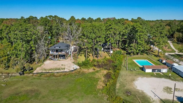 284 Hackberry Street, Trinity, TX 75862