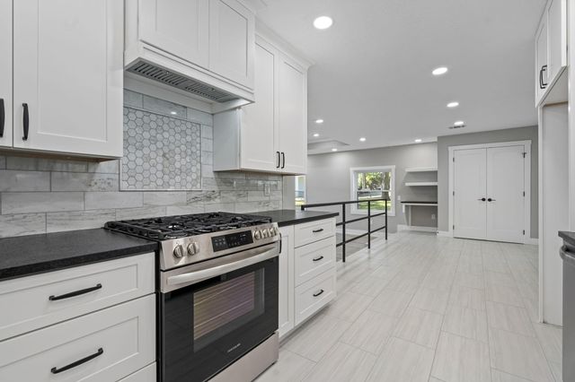 284 Hackberry Street, Trinity, TX 75862