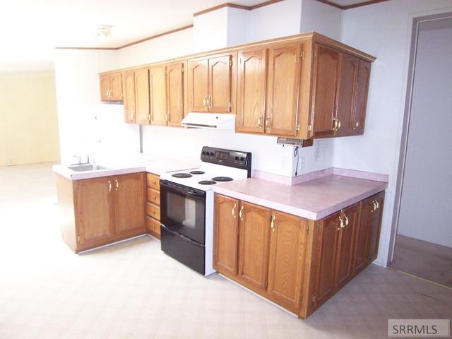 550 Knox Street, Blackfoot, ID 83221