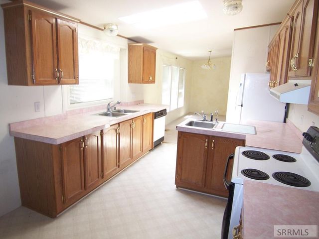 550 Knox Street, Blackfoot, ID 83221