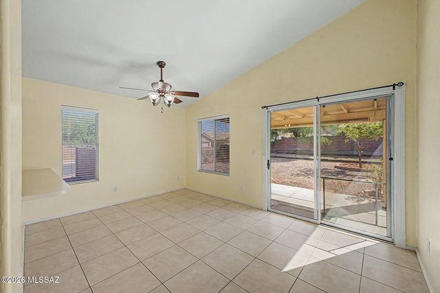 1691 W Camino Acierto, Sahuarita, AZ 85629