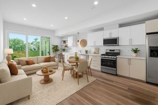 4004 Banister LN 214, Austin, TX 78704