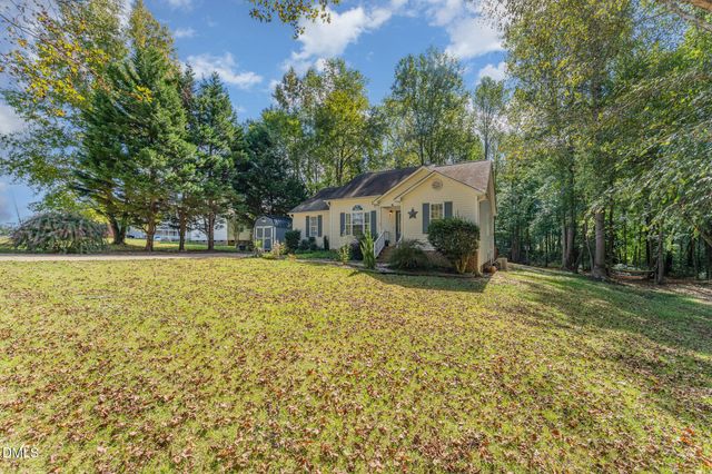 687 West Watson Road, Benson, NC 27504