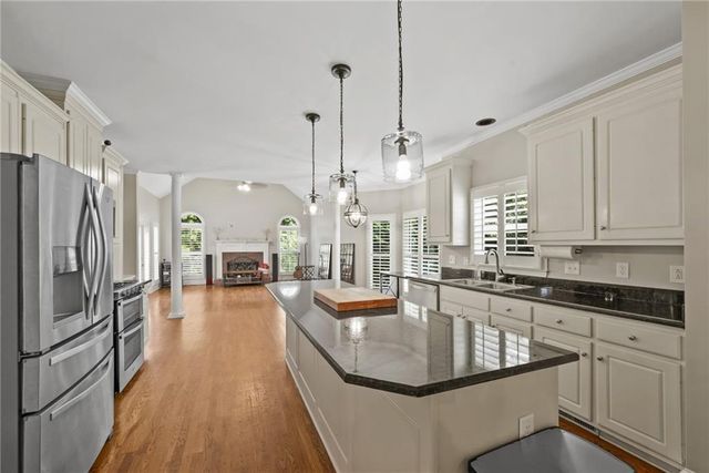 2724 Still Farms Place, Lawrenceville, GA 30043