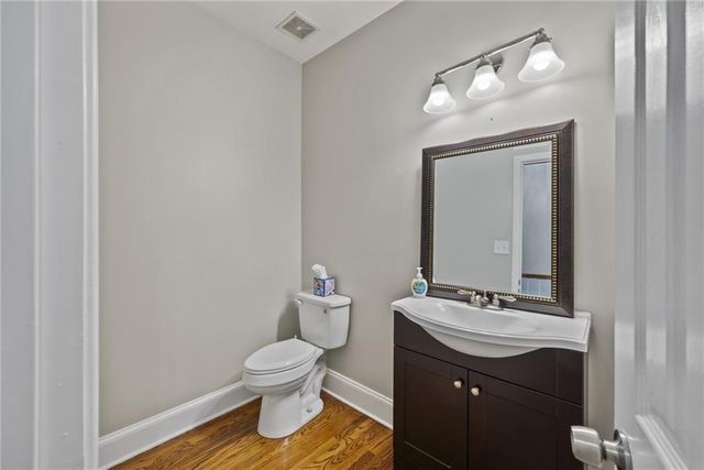 2724 Still Farms Place, Lawrenceville, GA 30043