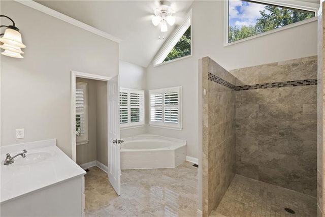 2724 Still Farms Place, Lawrenceville, GA 30043