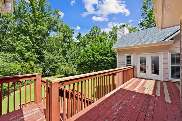 2724 Still Farms Place, Lawrenceville, GA 30043