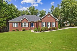 2724 Still Farms Place, Lawrenceville, GA 30043