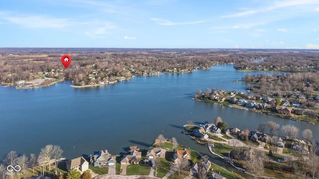 319 Mill Springs, Fillmore, IN 46128