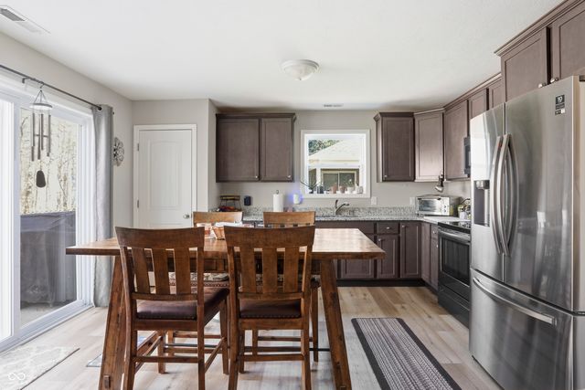 319 Mill Springs, Fillmore, IN 46128