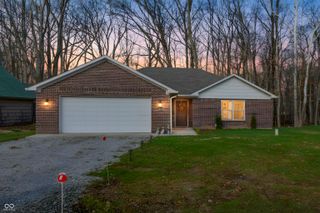 319 Mill Springs, Fillmore, IN 46128