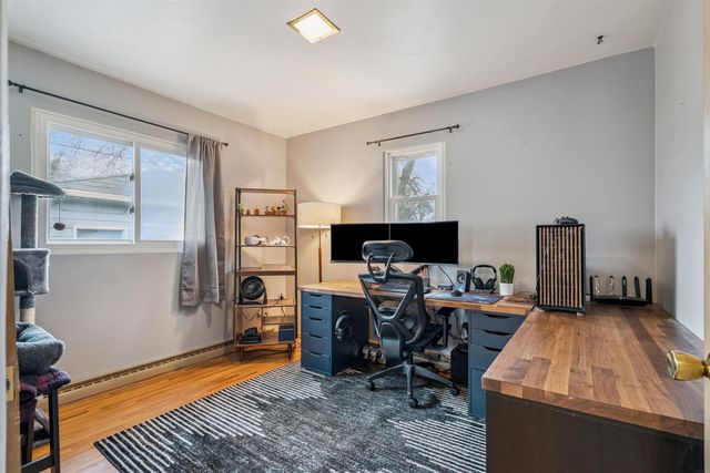 3811 Hillside Drive, Cedar Falls, IA 50613