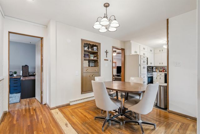 3811 Hillside Drive, Cedar Falls, IA 50613