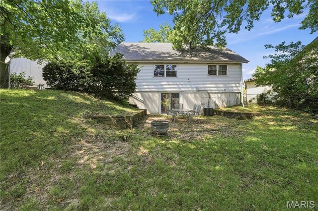 5412 Priorybrook Road, Black Jack, MO 63033