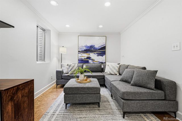 918 Ivanhoe Street, Denver, CO 80220